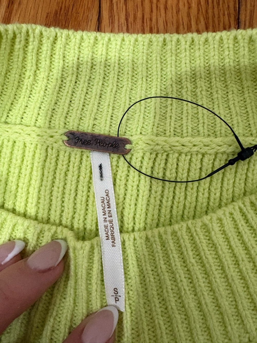 Free People Lime Green Ribbed Crewneck Sweater - Picture 2 of 2